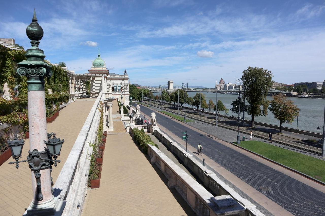 Marvelosa Apartment - Central By The Chain Bridge ブダペスト エクステリア 写真